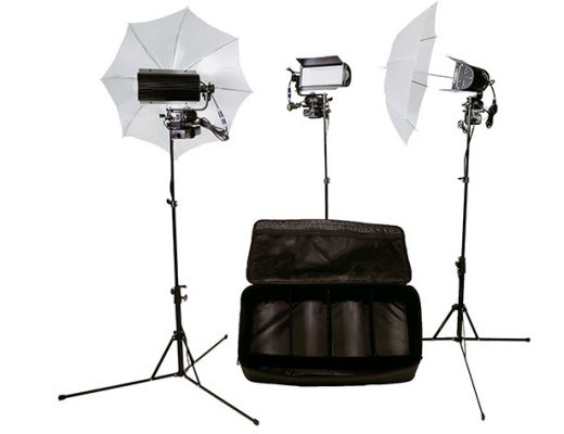 ota LED Production Kit: an always ready location lighting kit