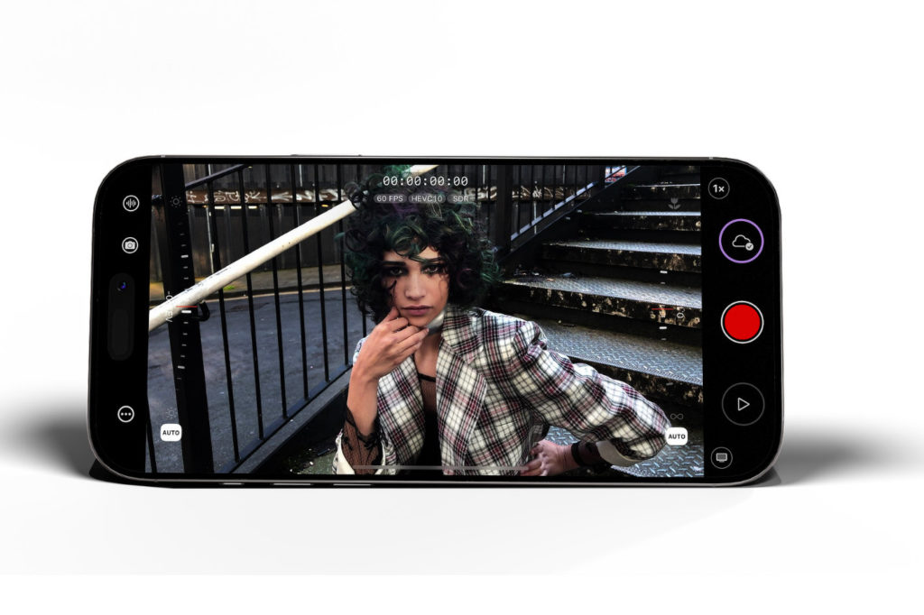 Mavis Camera app: redefining content creation for iPhones