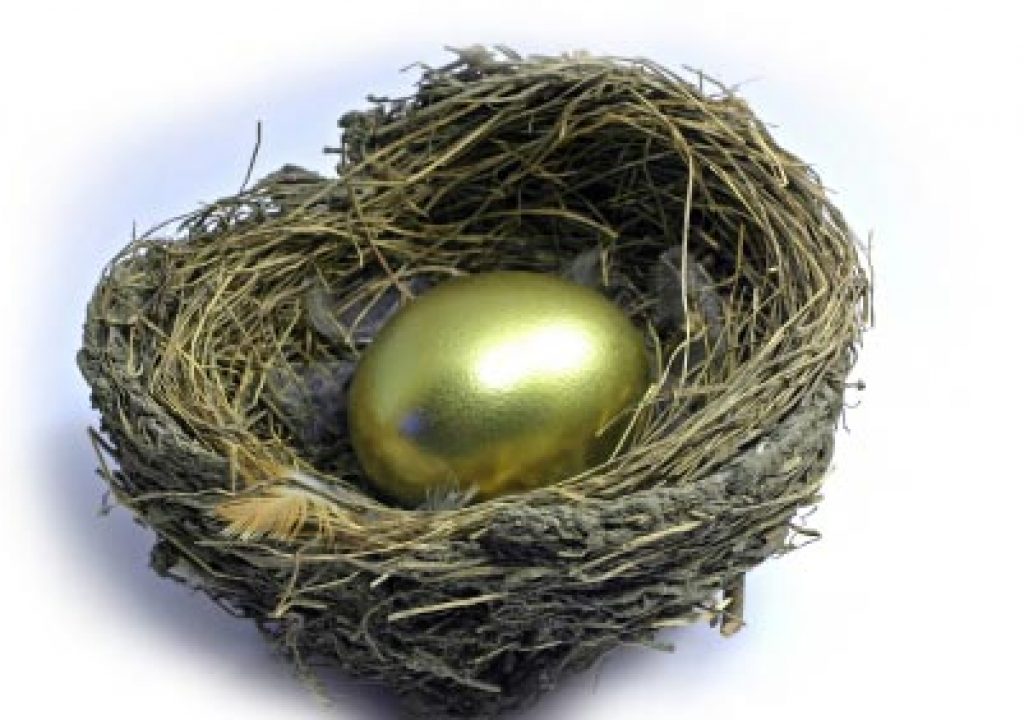 mg25_goldegg_425.jpg