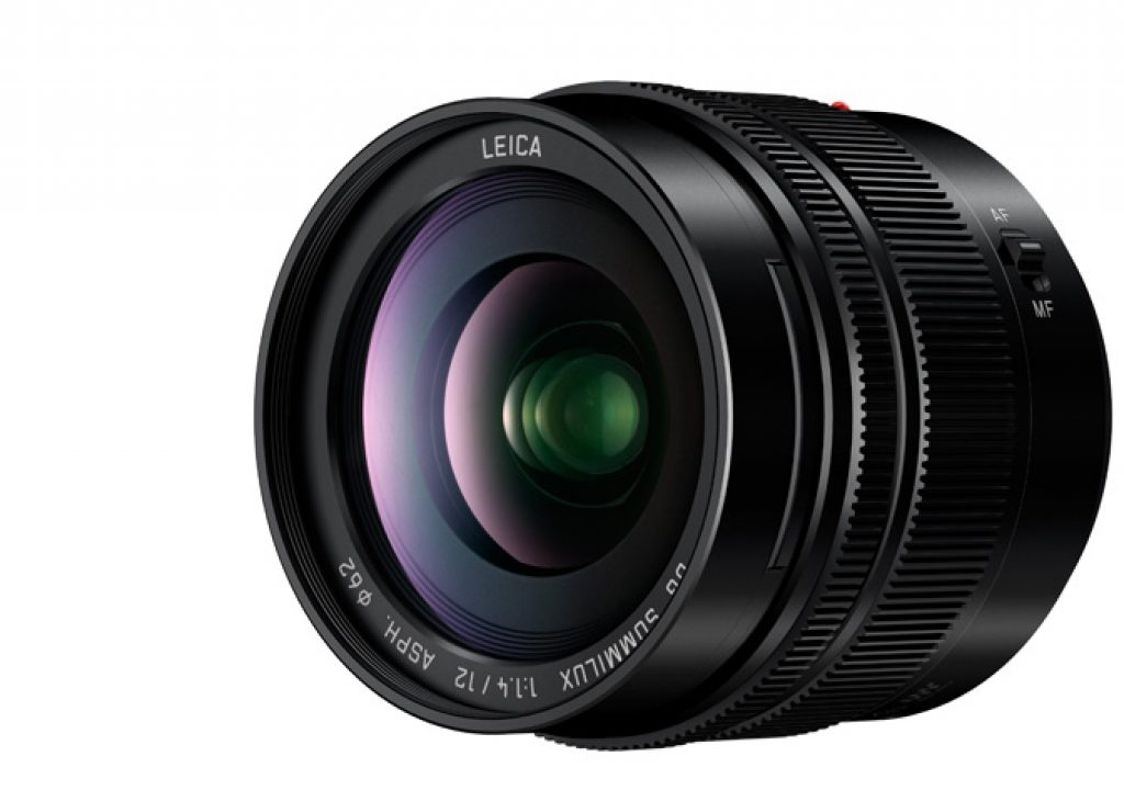 Panasonic 12mm/F1.4: precise focusing in 4K video