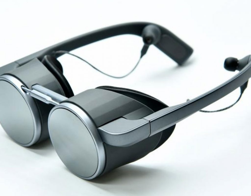 Panasonic at CES 2020: the world's first HDR capable UHD VR eyeglasses