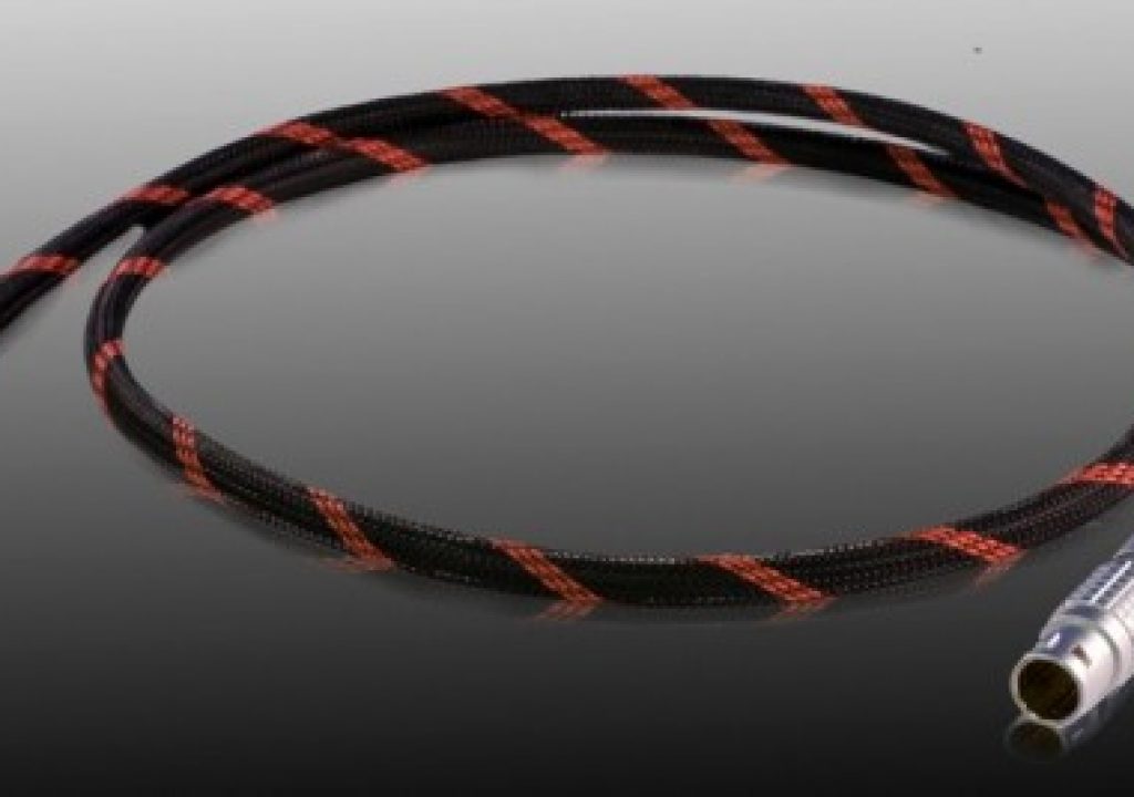 red-r2e-esata-cable-2_thumb.jpg