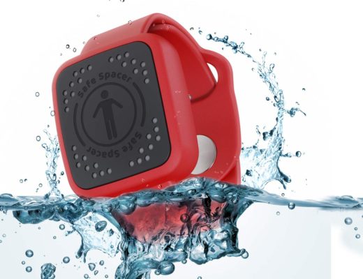 Safe Spacer: a wearable device to keep safe social distancing