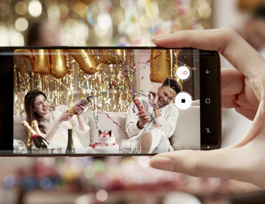 Samsung Galaxy S9: a smartphone or the camera reimagined?