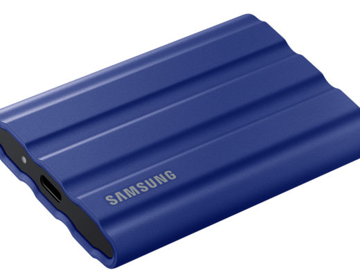  Samsung T7 Shield: 2TB portable storage in credit card size