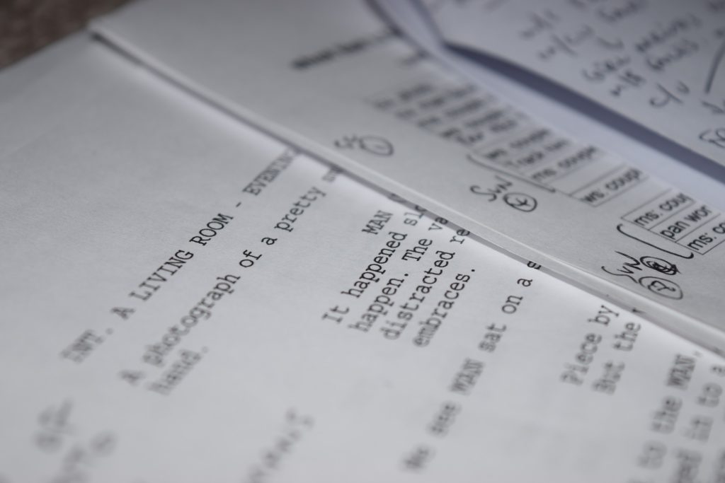 screenplay-2651055_1920