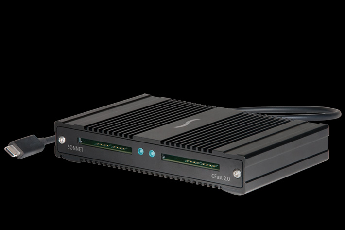 First CFast card reader with Thunbderbolt 3