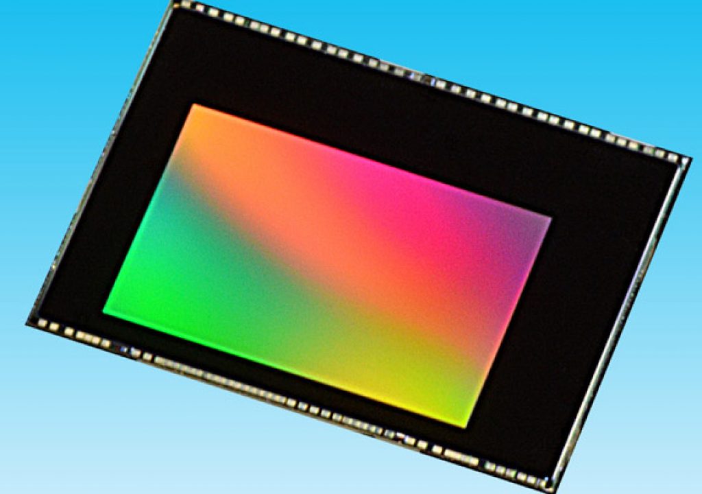 Toshiba Sensor Allows Full HD Video at 240fps 1